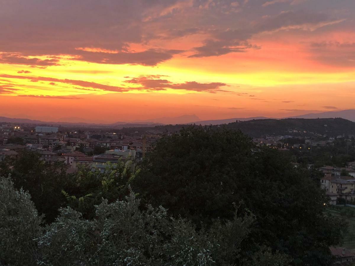 Villa Il Bacio del Sole Verona Esterno foto